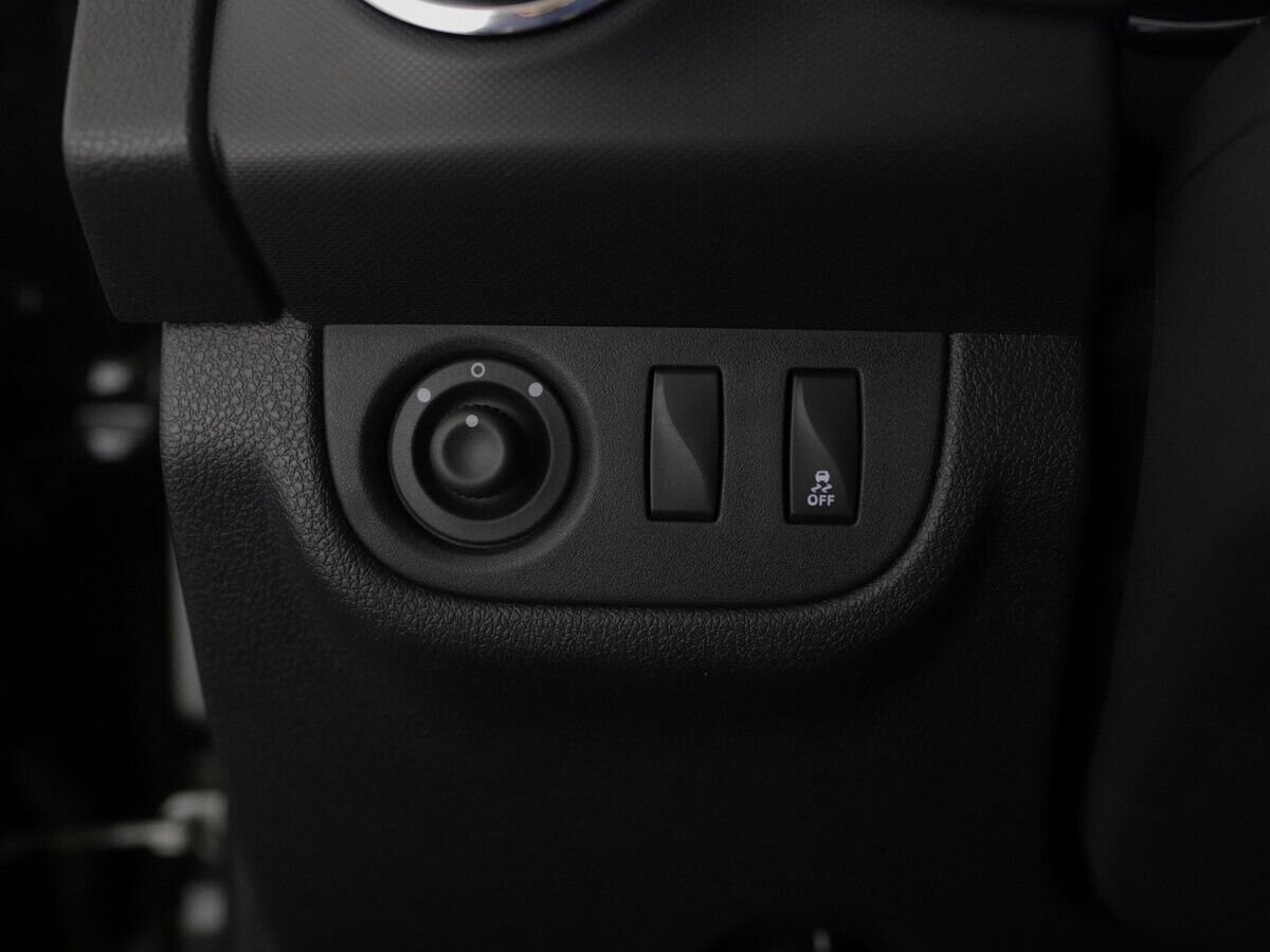 Renault Sandero 2021 - фото автомобиля