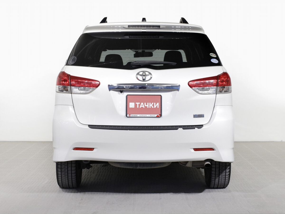 Toyota Wish 2009 - фото автомобиля