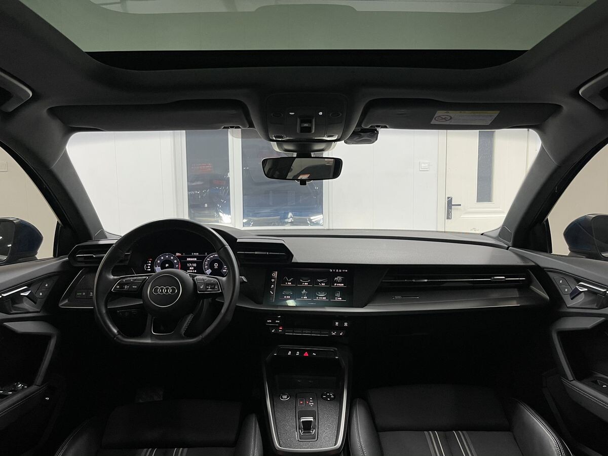 Audi A3 2023 - фото автомобиля