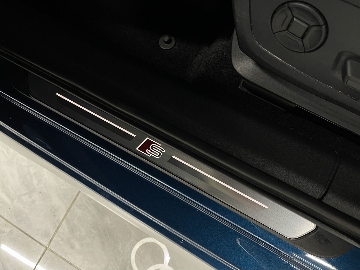 Audi A3 2023 - фото автомобиля