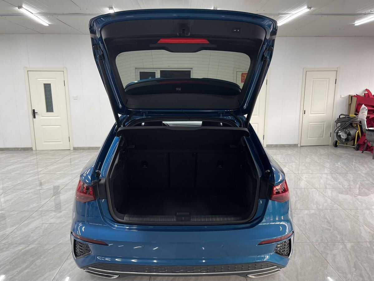 Audi A3 2023 - фото автомобиля