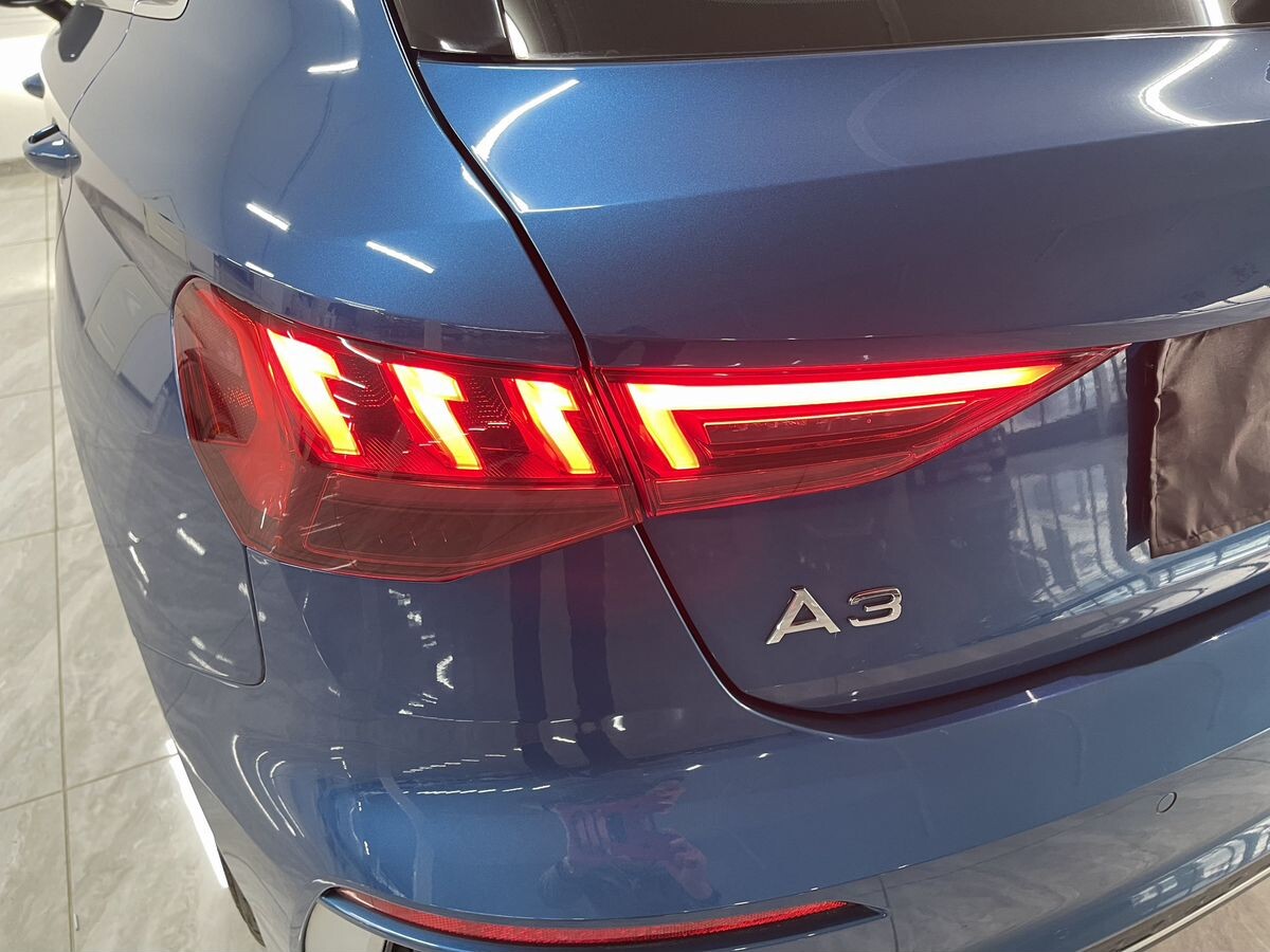 Audi A3 2023 - фото автомобиля