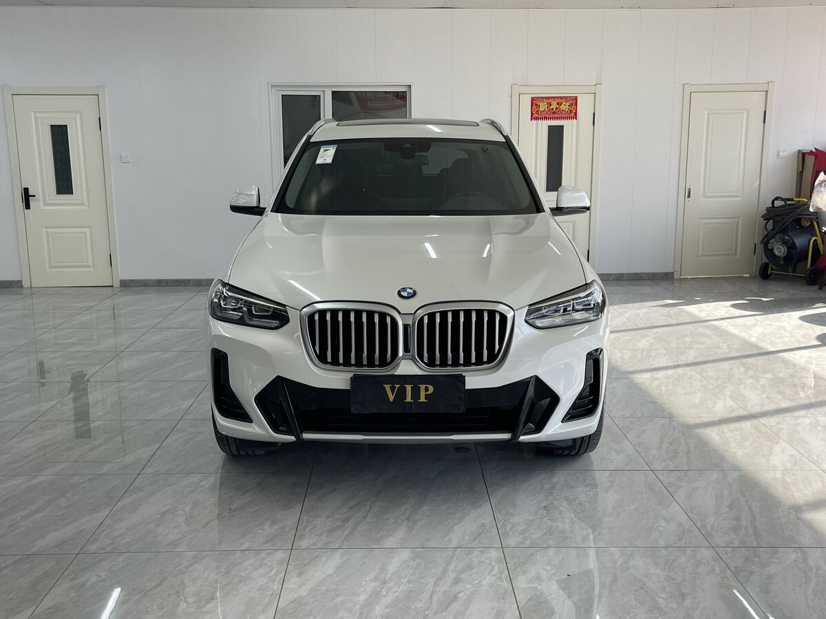 BMW X3 2021 - фото автомобиля