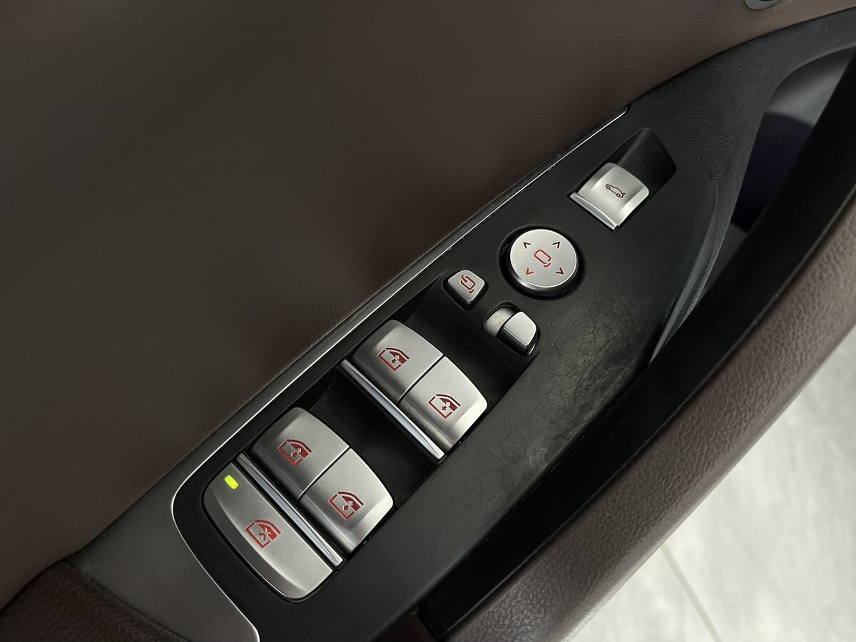 BMW X3 2021 - фото автомобиля