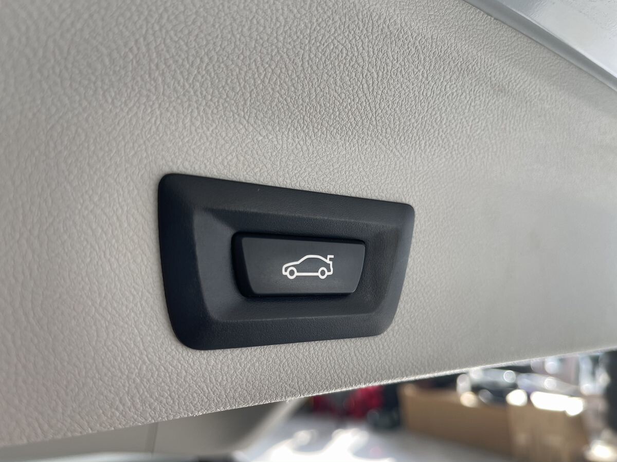 BMW X3 2021 - фото автомобиля