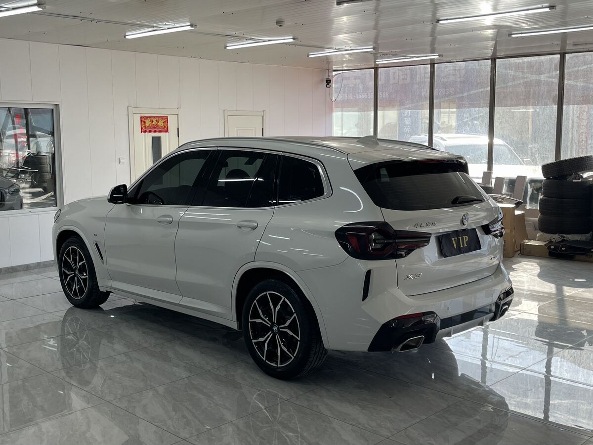 BMW X3 2021 - фото автомобиля