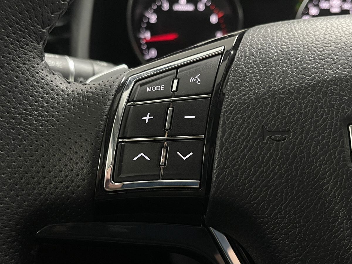 Haval M6 2023 - фото автомобиля