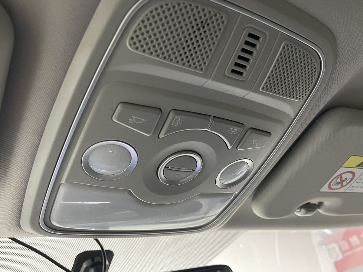 Haval M6 2023 - фото автомобиля