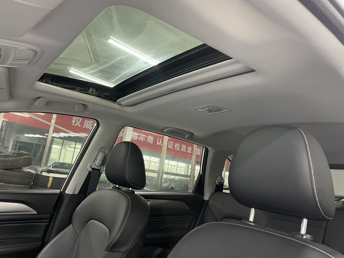 Haval M6 2023 - фото автомобиля