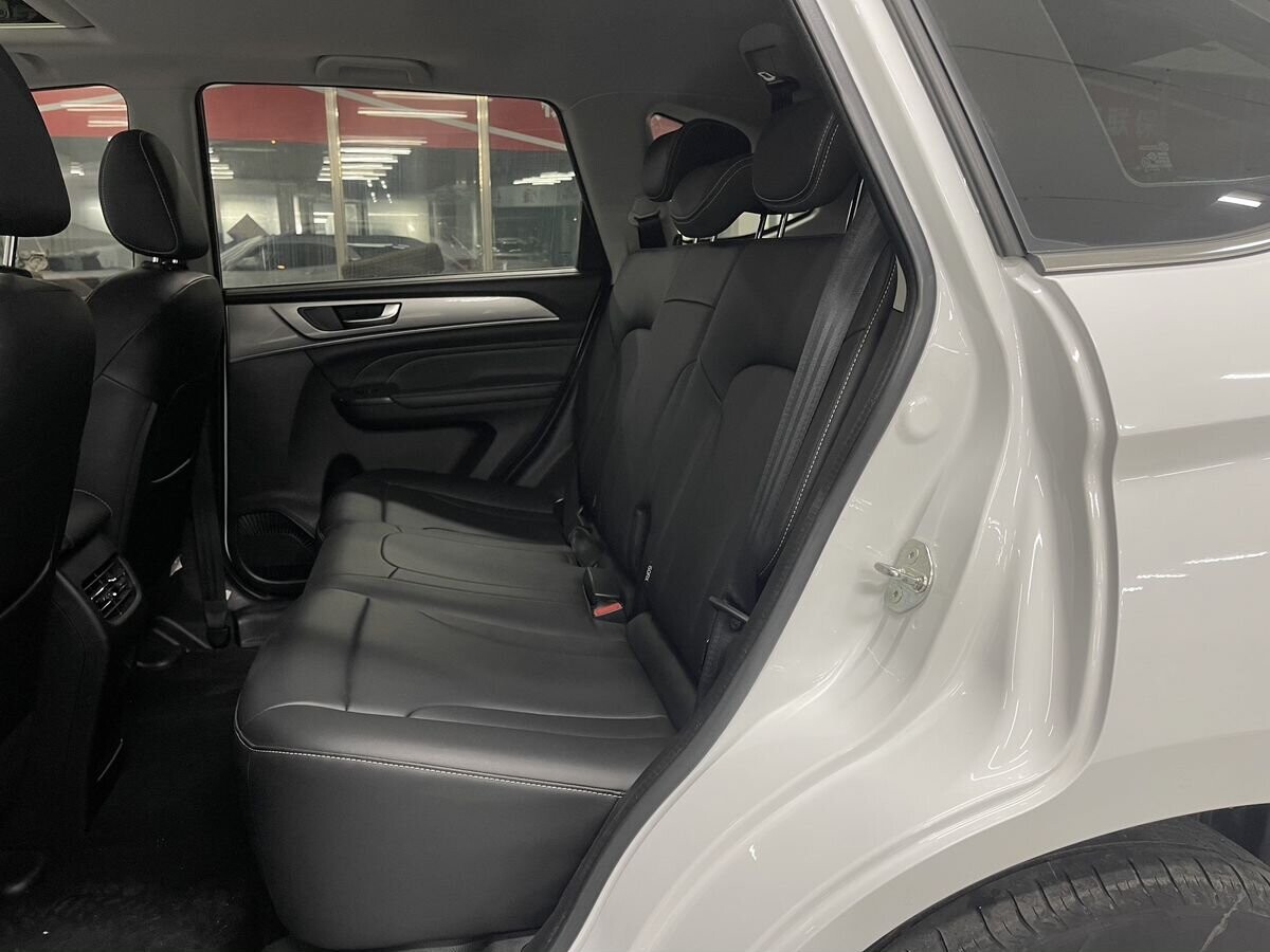 Haval M6 2023 - фото автомобиля