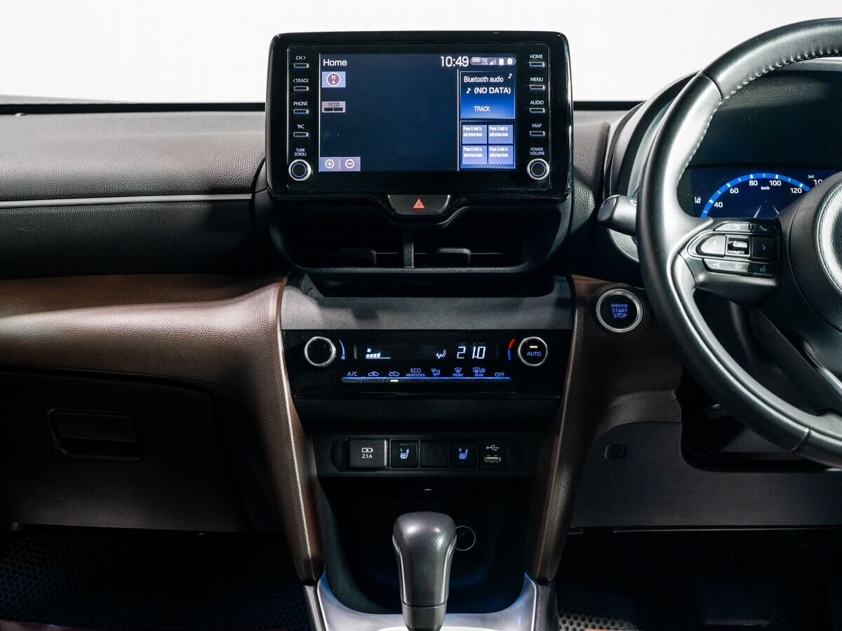 Toyota Yaris Cross 2020 - фото автомобиля