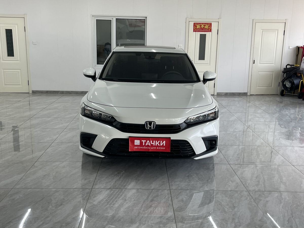 Honda Civic 2021 - фото автомобиля