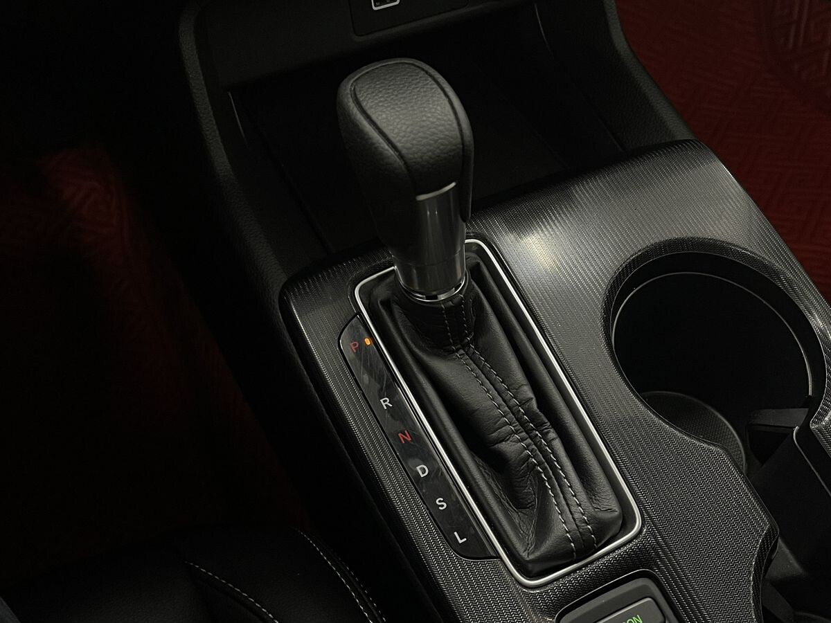 Honda Civic 2021 - фото автомобиля