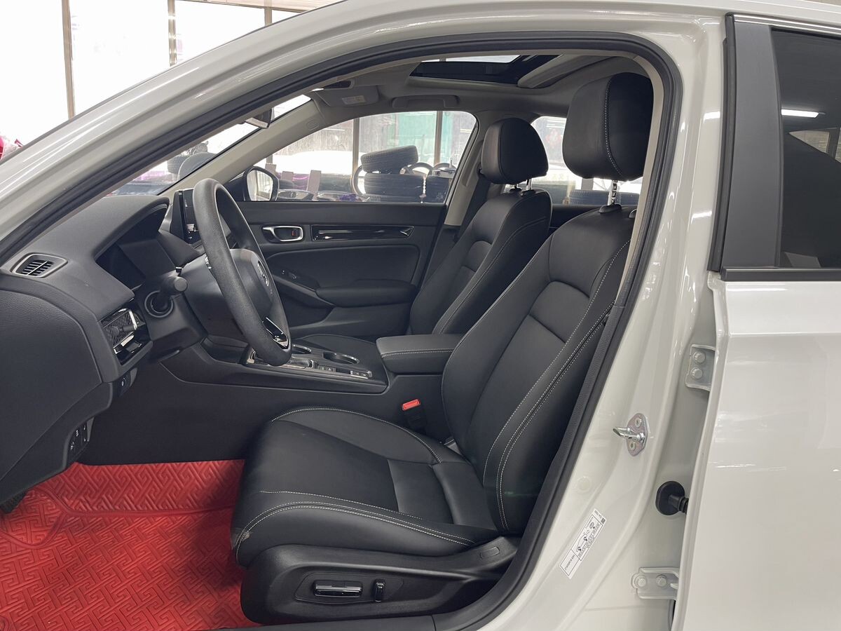 Honda Civic 2021 - фото автомобиля