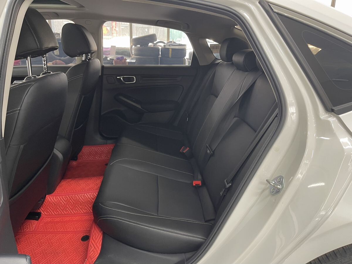 Honda Civic 2021 - фото автомобиля