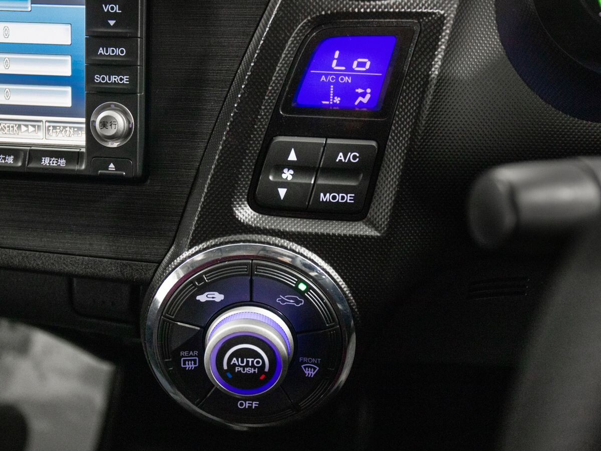 Honda Insight 2010 - фото автомобиля