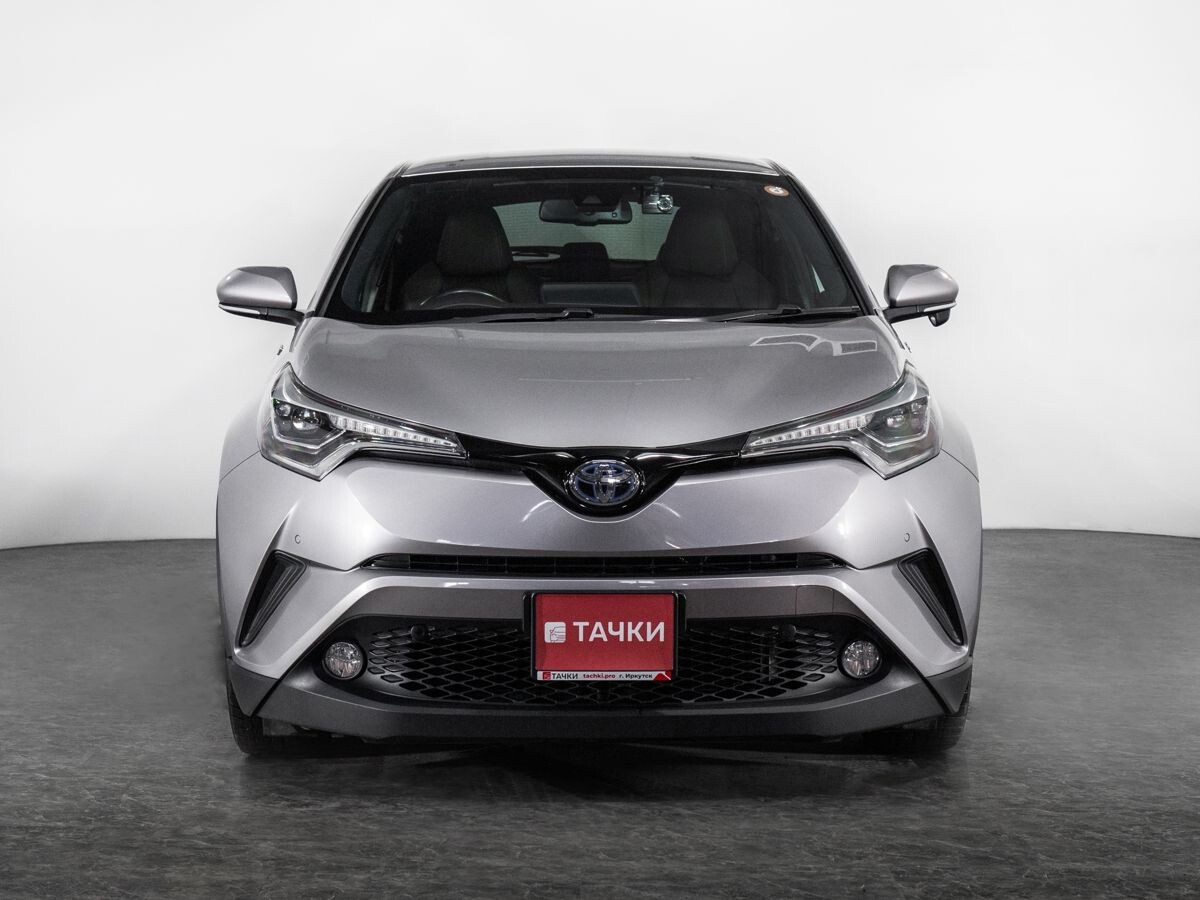 Toyota C-HR 2017 - фото автомобиля