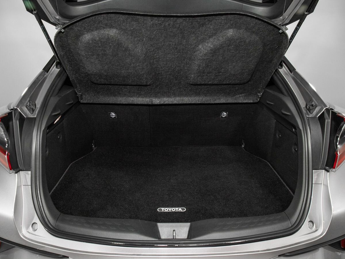 Toyota C-HR 2017 - фото автомобиля