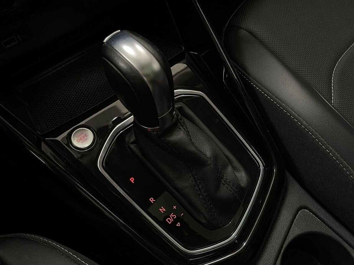 Jetta VS5 2022 - фото автомобиля