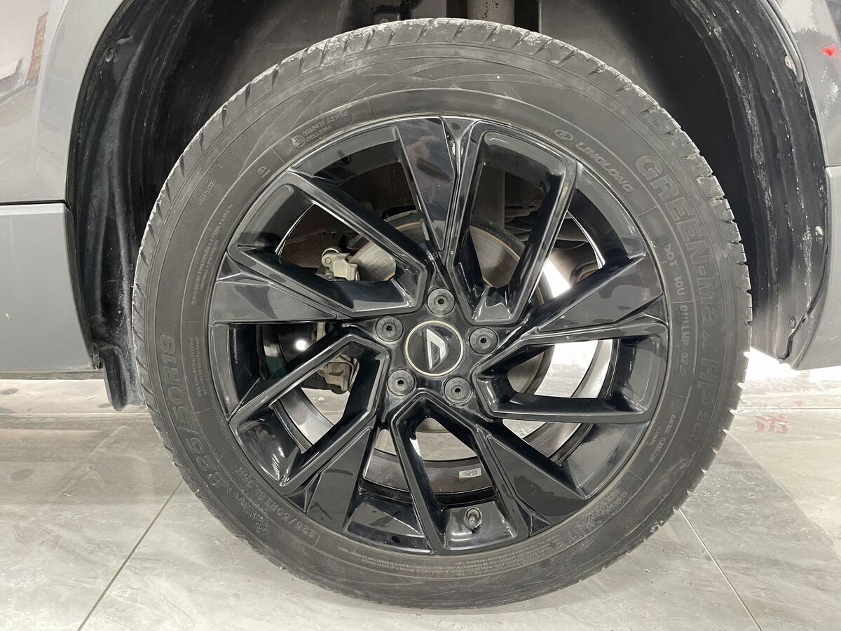 Jetta VS5 2022 - фото автомобиля