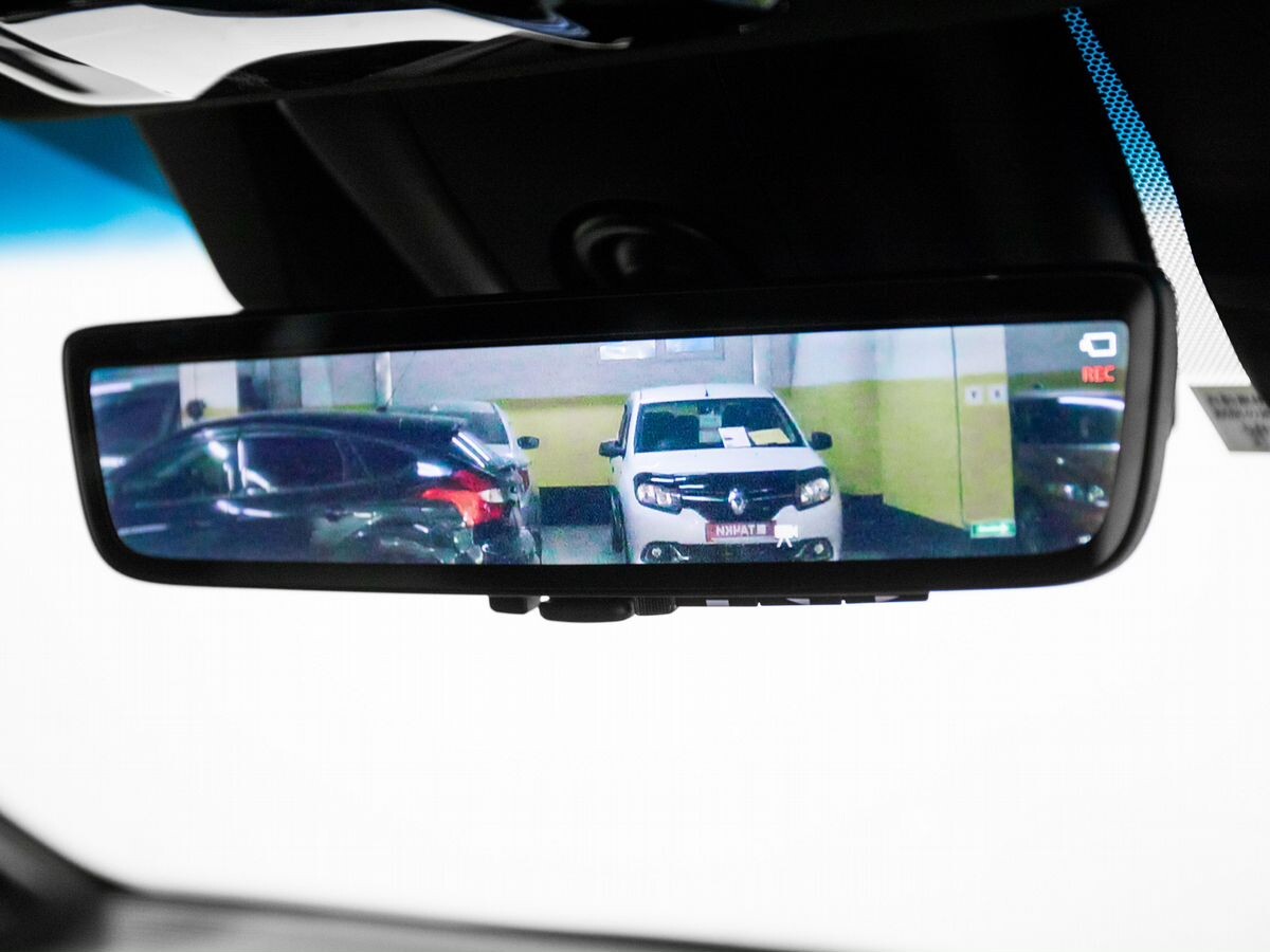 Toyota Harrier 2020 - фото автомобиля