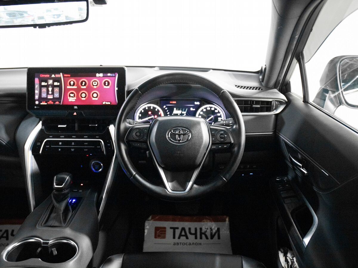 Toyota Harrier 2020 - фото автомобиля