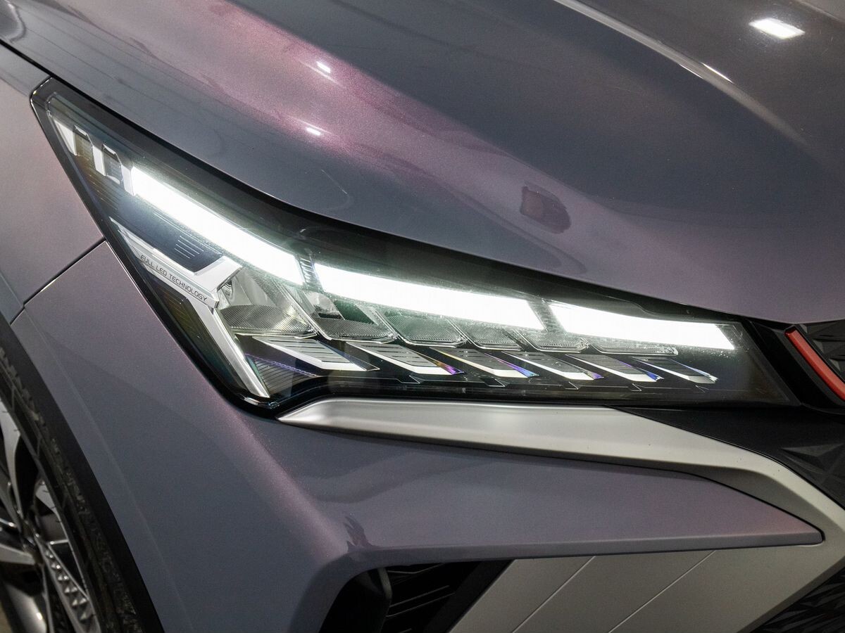 Geely Coolray 2023 - фото автомобиля