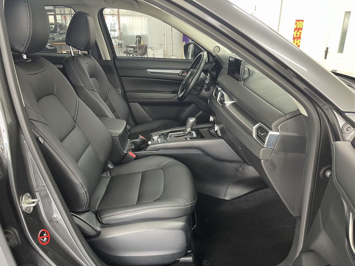 Mazda CX-5 2022 - фото автомобиля