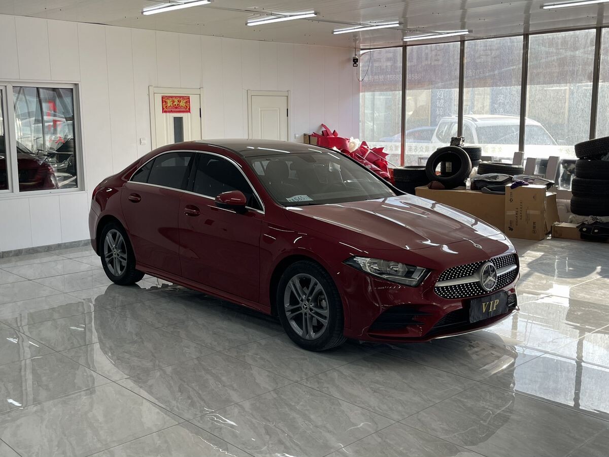 Mercedes-Benz A-Класс 2021 - фото автомобиля