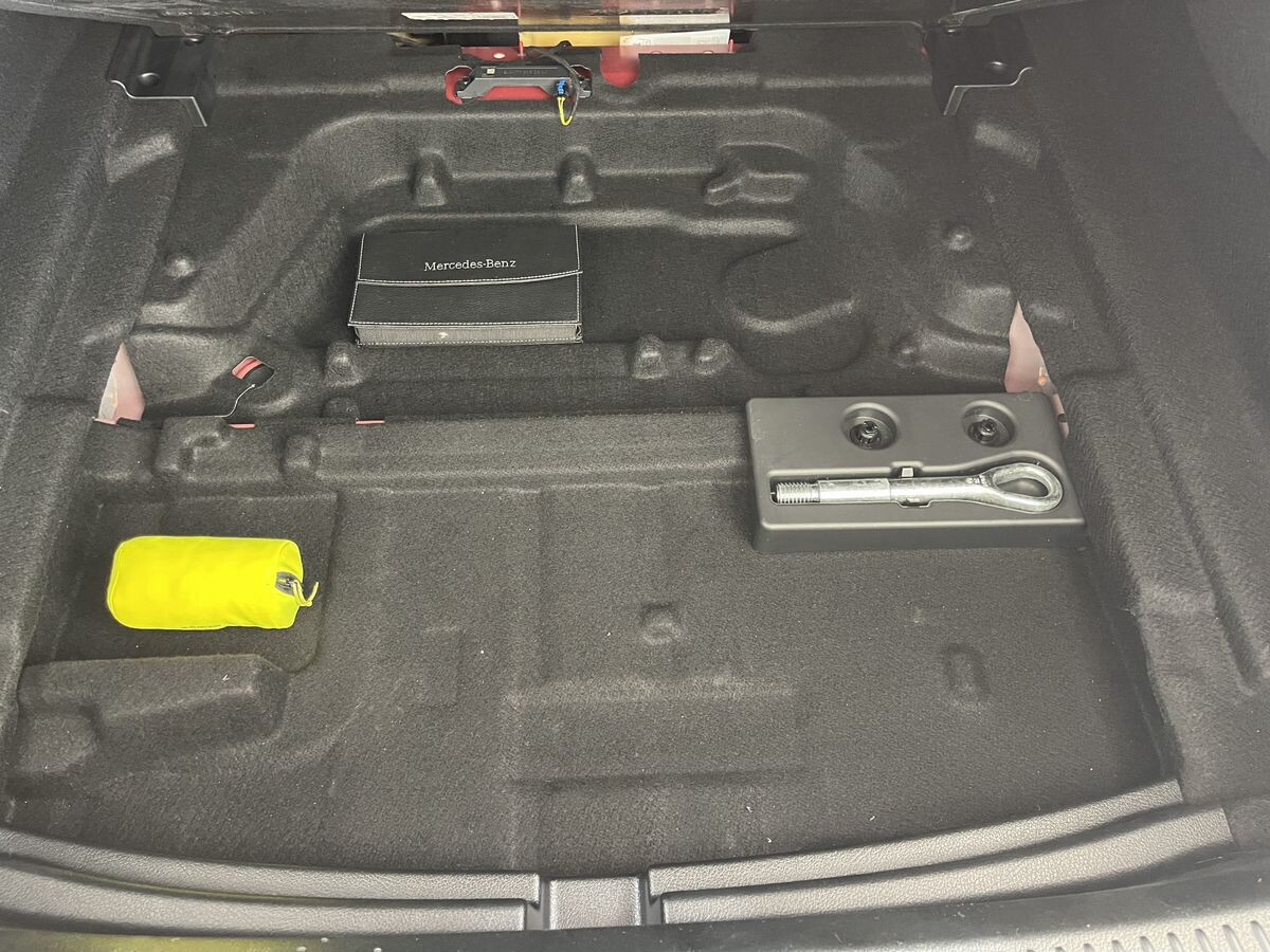 Mercedes-Benz A-Класс 2021 - фото автомобиля