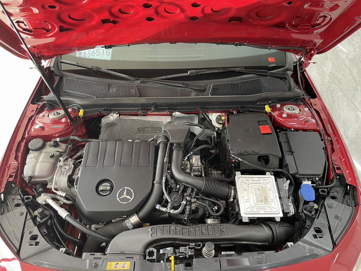 Mercedes-Benz A-Класс 2021 - фото автомобиля