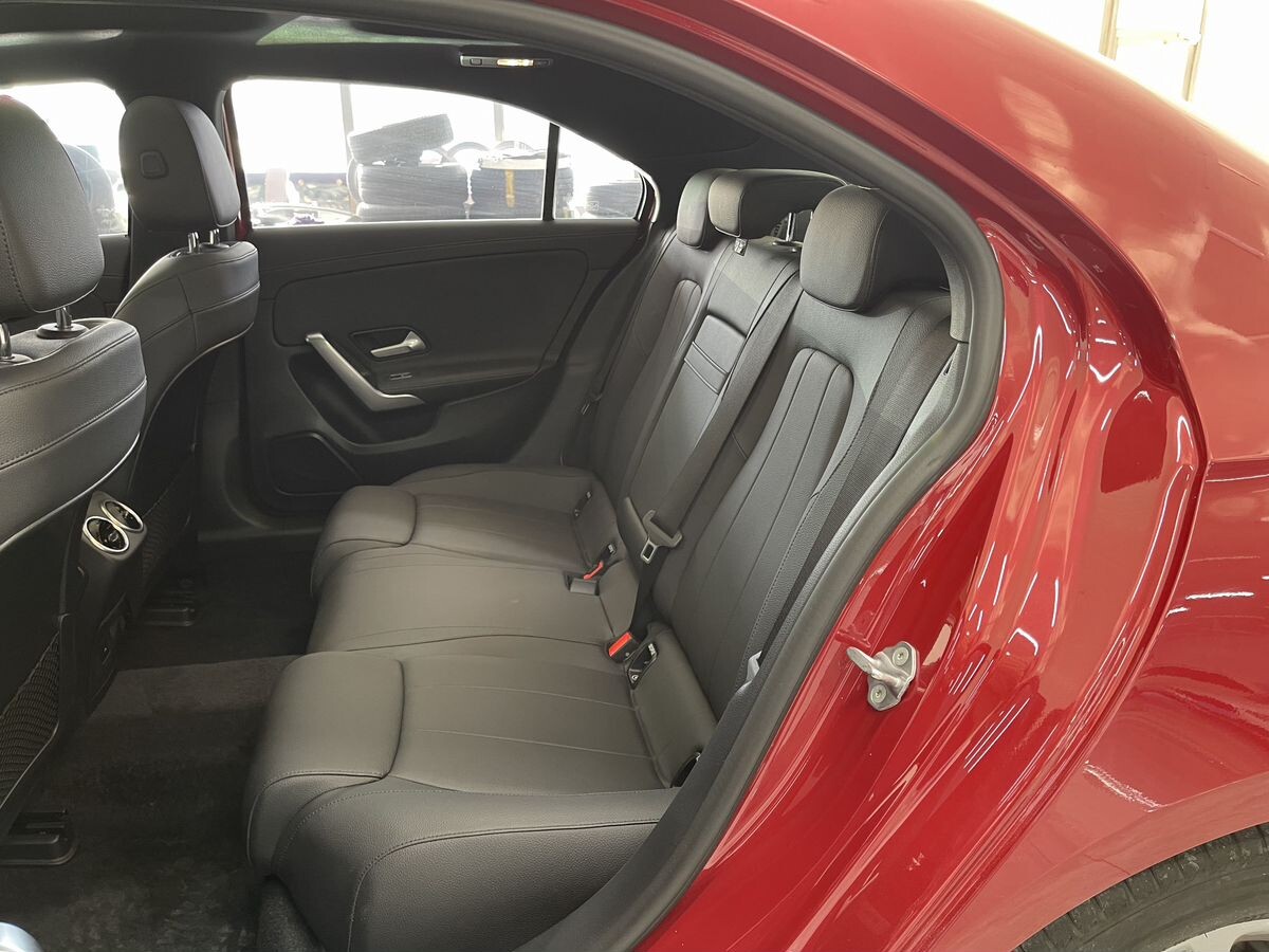 Mercedes-Benz A-Class 2021 - фото автомобиля