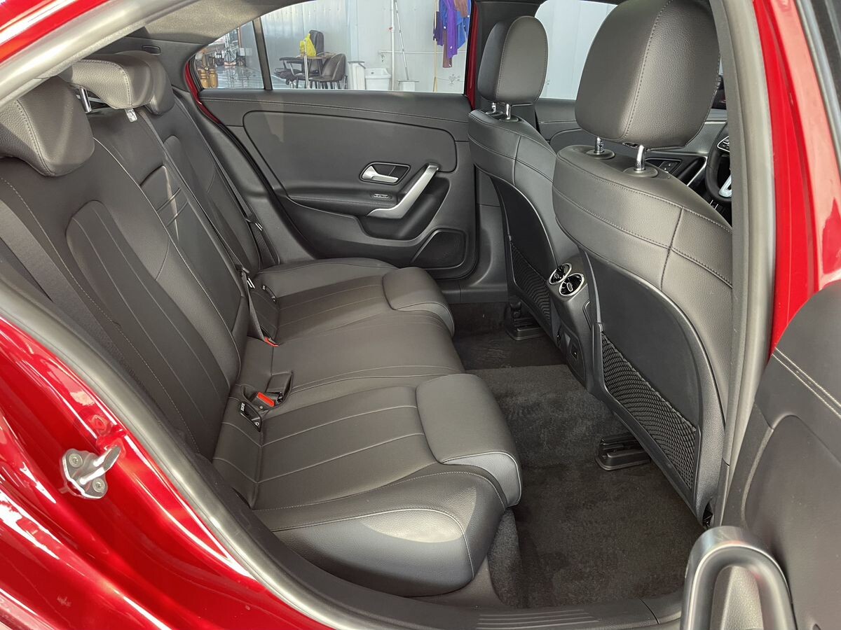 Mercedes-Benz A-Класс 2021 - фото автомобиля