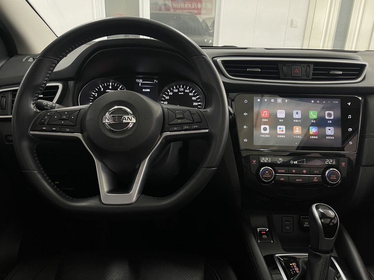 Nissan Qashqai 2022 - фото автомобиля