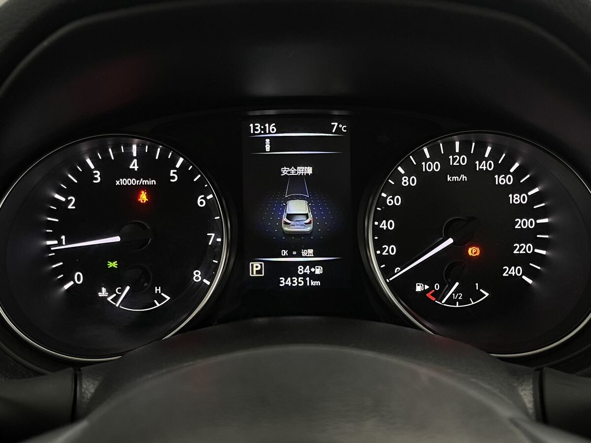 Nissan Qashqai 2022 - фото автомобиля