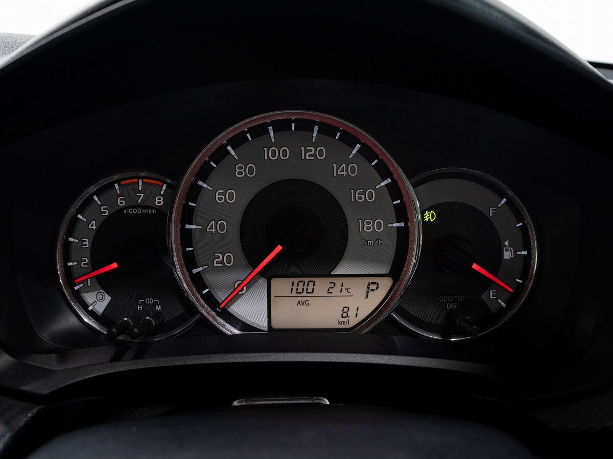 Toyota Corolla 2013 - фото автомобиля