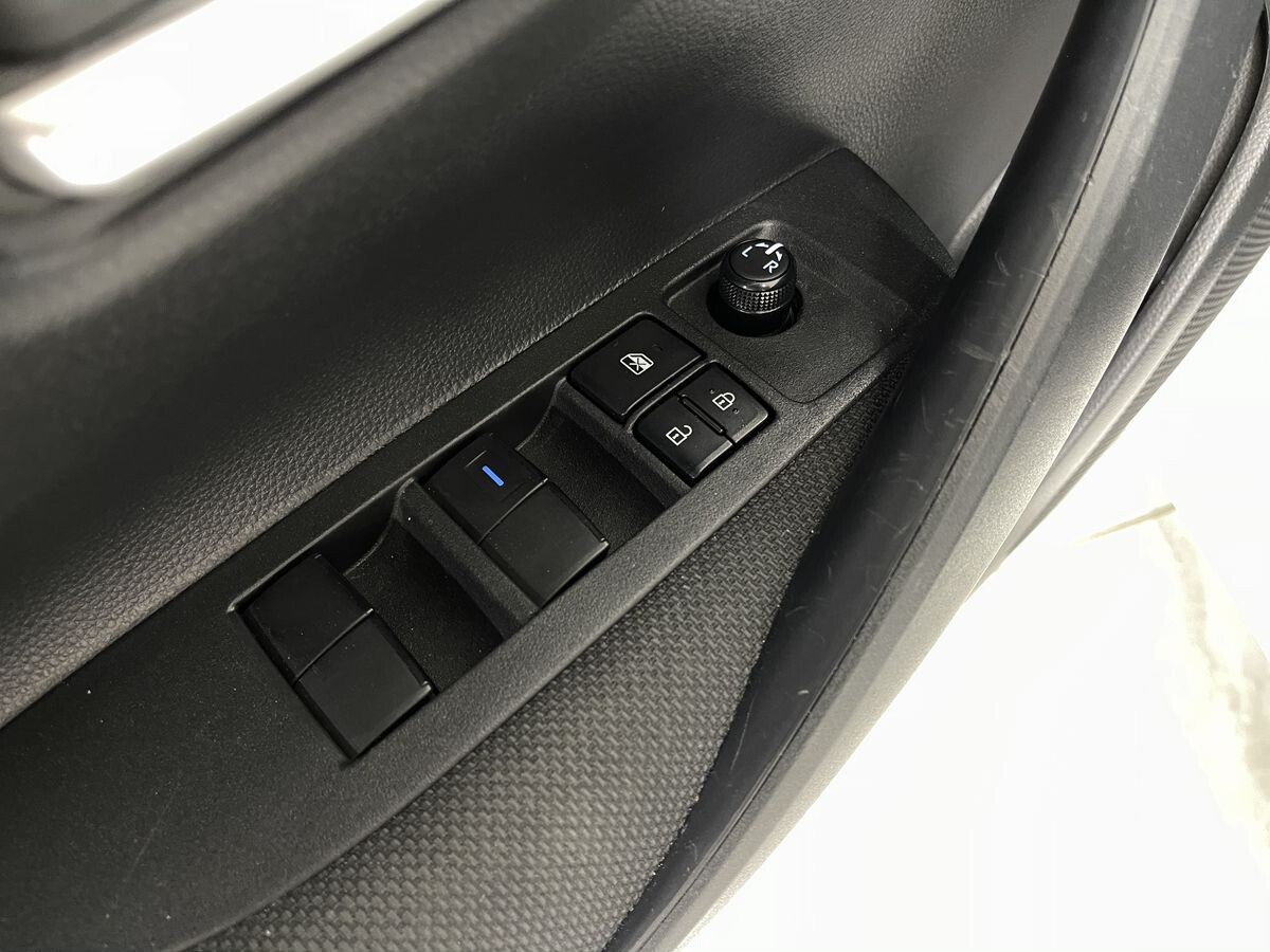 Toyota Levin 2021 - фото автомобиля