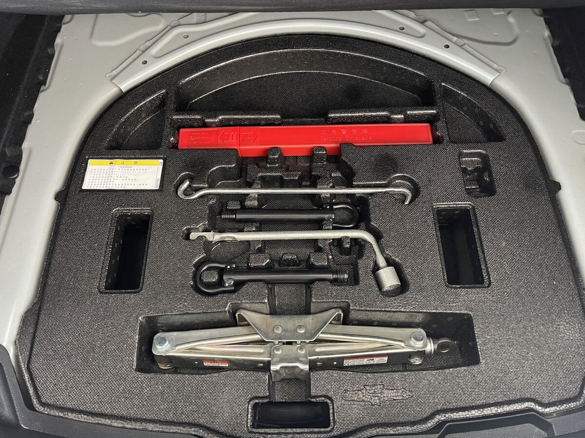 Toyota Levin 2021 - фото автомобиля