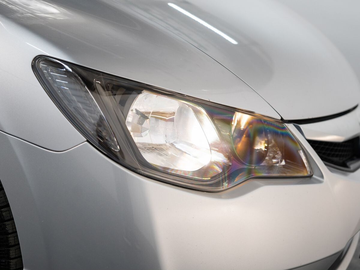 Honda Civic 2009 - фото автомобиля