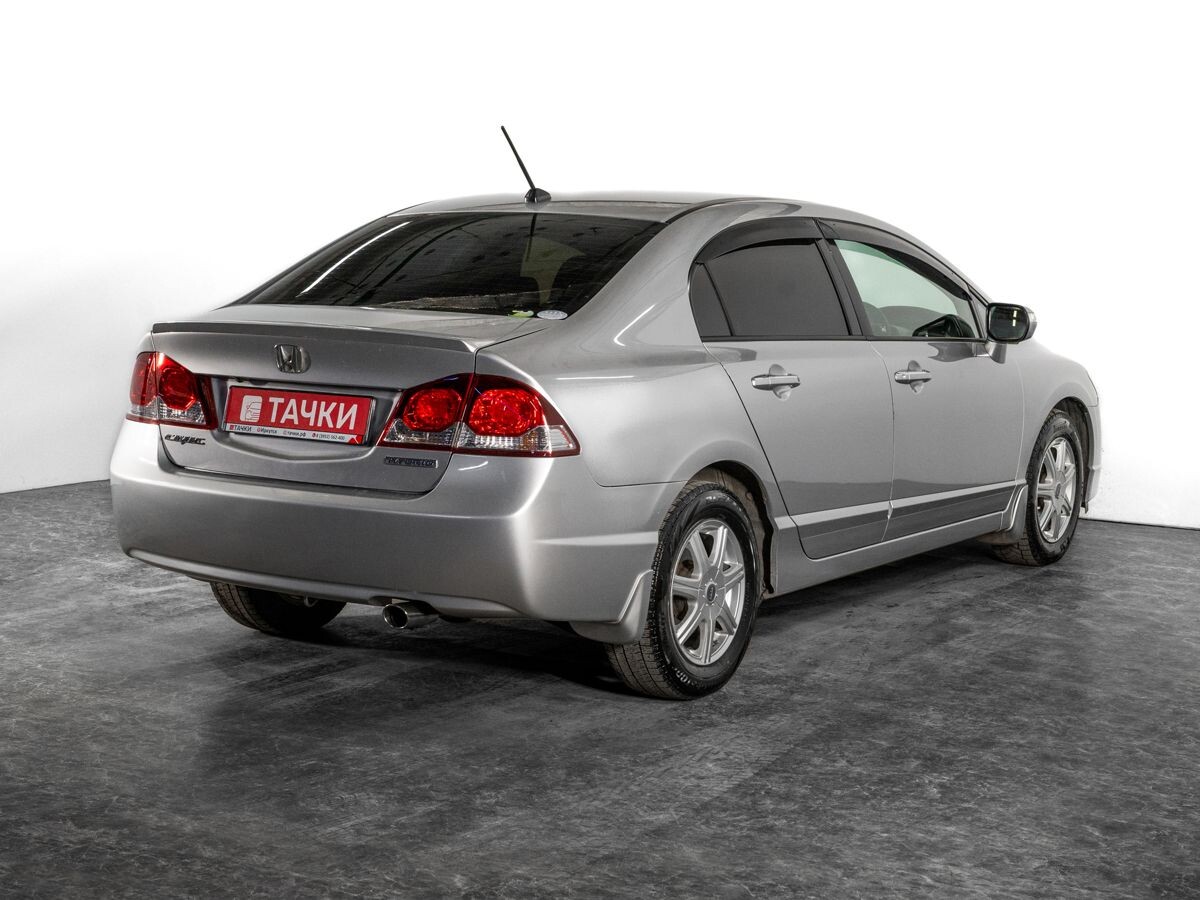 Honda Civic 2009 - фото автомобиля