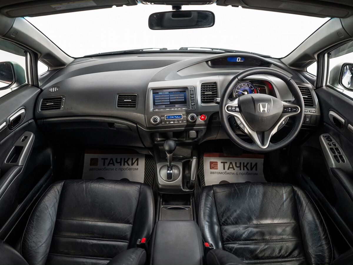 Honda Civic 2009 - фото автомобиля