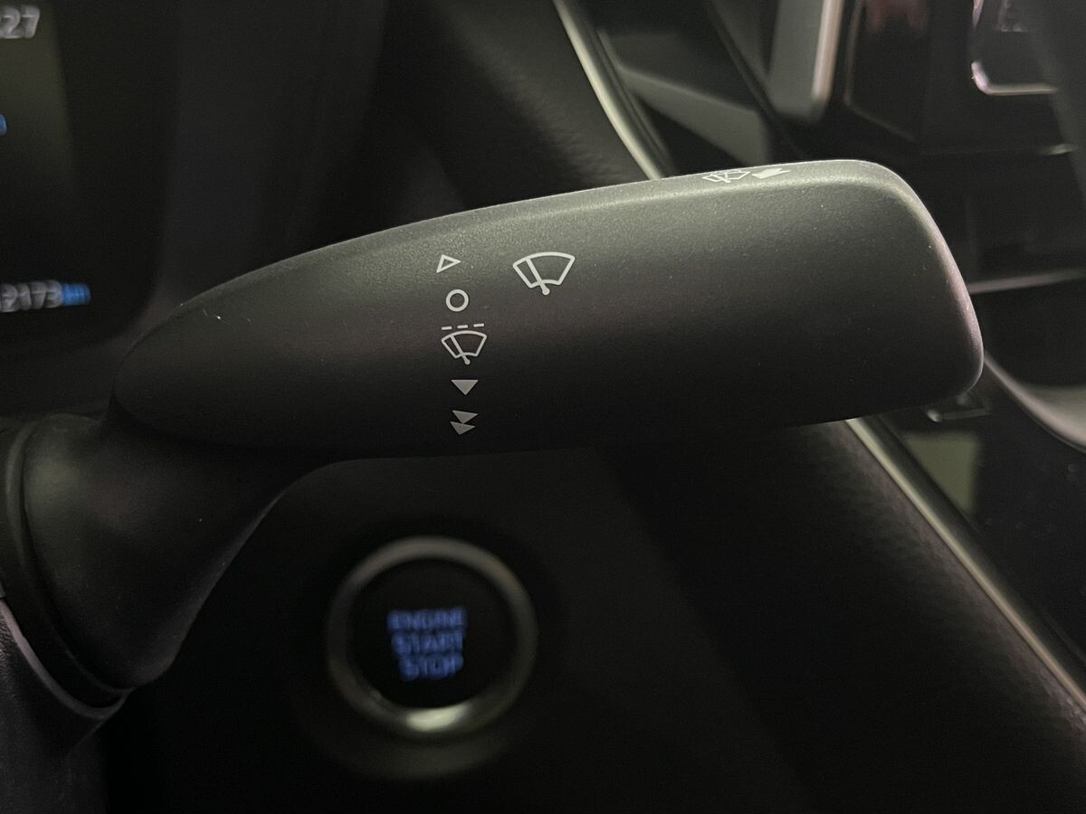 Toyota Levin 2022 - фото автомобиля