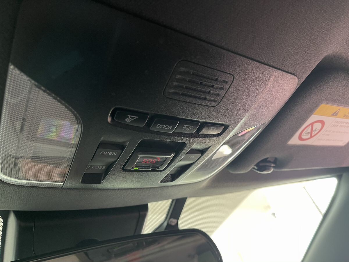 Toyota Levin 2022 - фото автомобиля