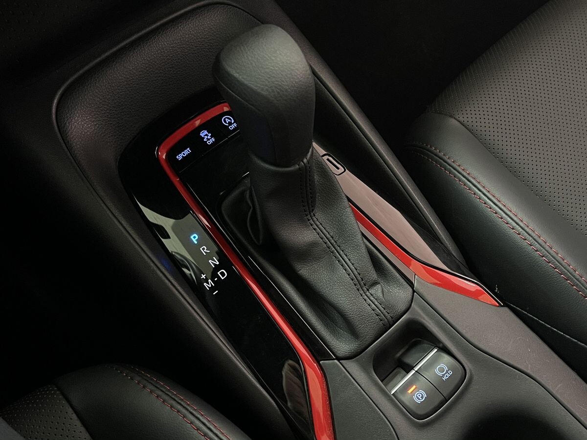 Toyota Levin 2022 - фото автомобиля