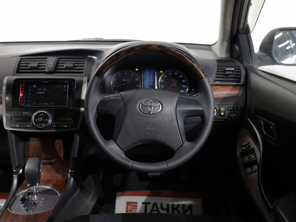 Toyota Allion 2010 - фото автомобиля