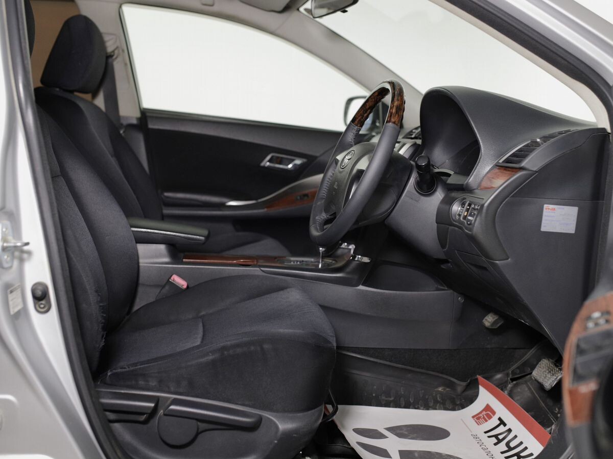 Toyota Allion 2010 - фото автомобиля