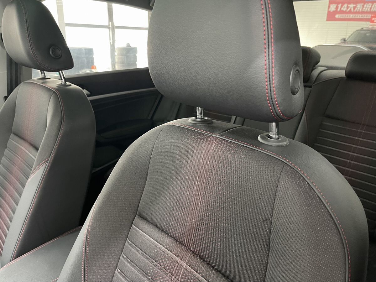 Volkswagen Lavida 2022 - фото автомобиля