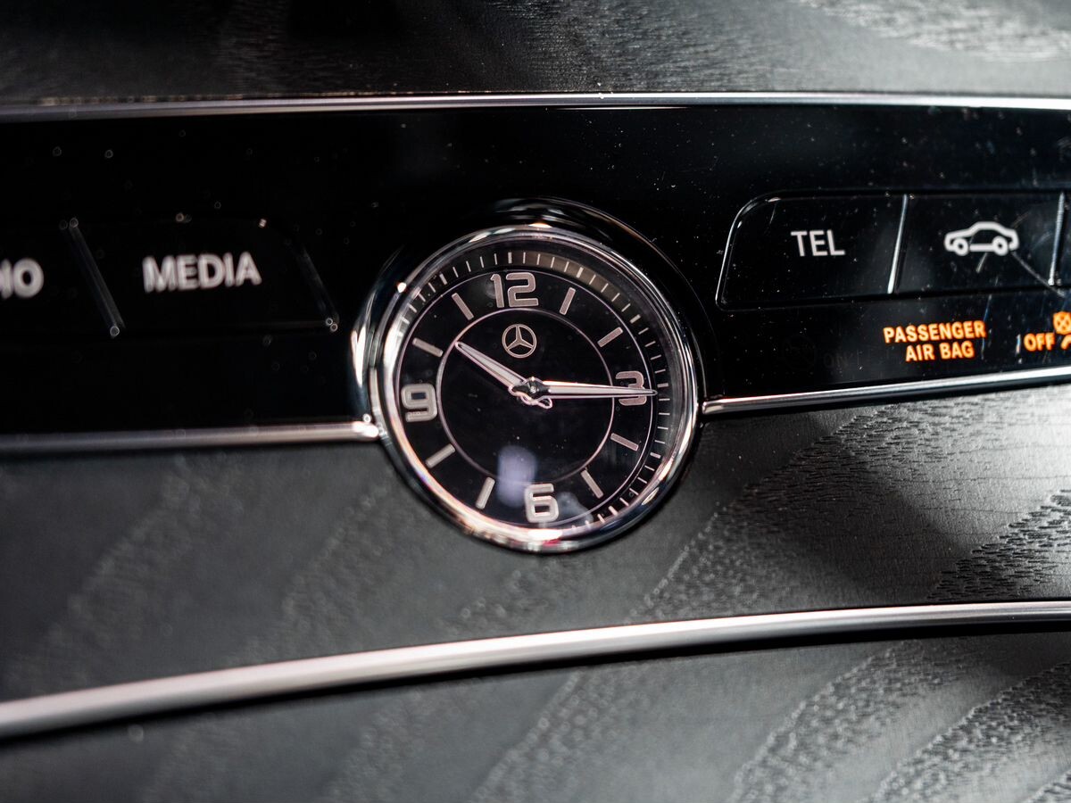 Mercedes-Benz C-Class 2018 - фото автомобиля