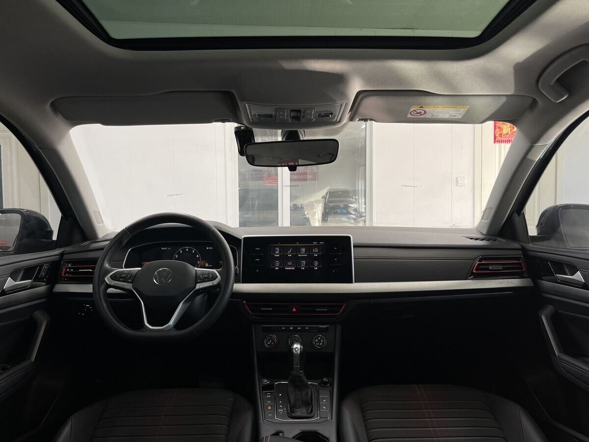 Volkswagen Lavida 2022 - фото автомобиля