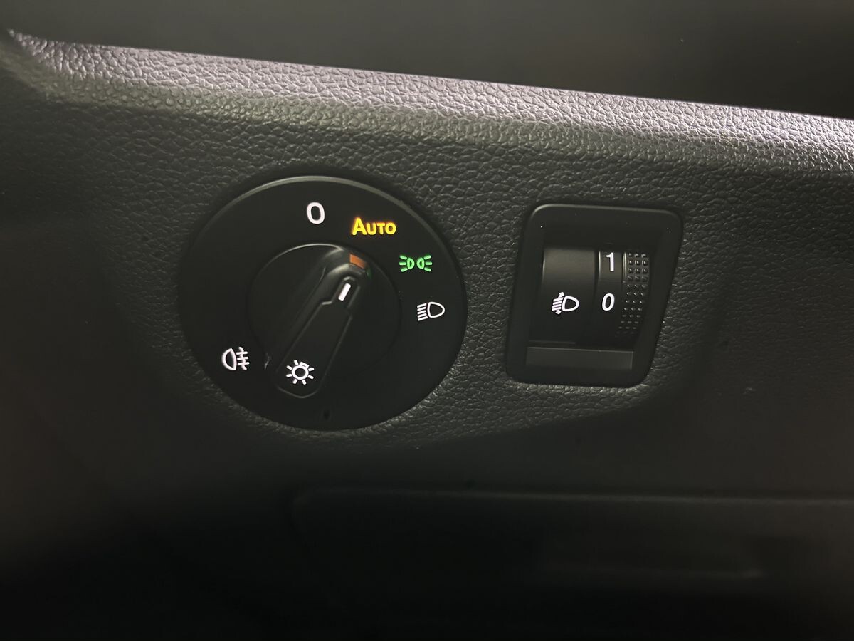 Volkswagen Lavida 2022 - фото автомобиля